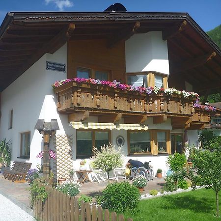 Haus Bellis Appartement Neustift im Stubaital Buitenkant foto