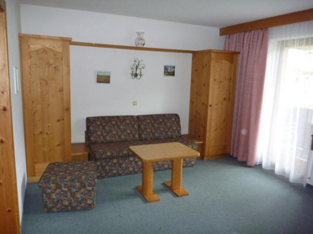 Haus Bellis Appartement Neustift im Stubaital Kamer foto